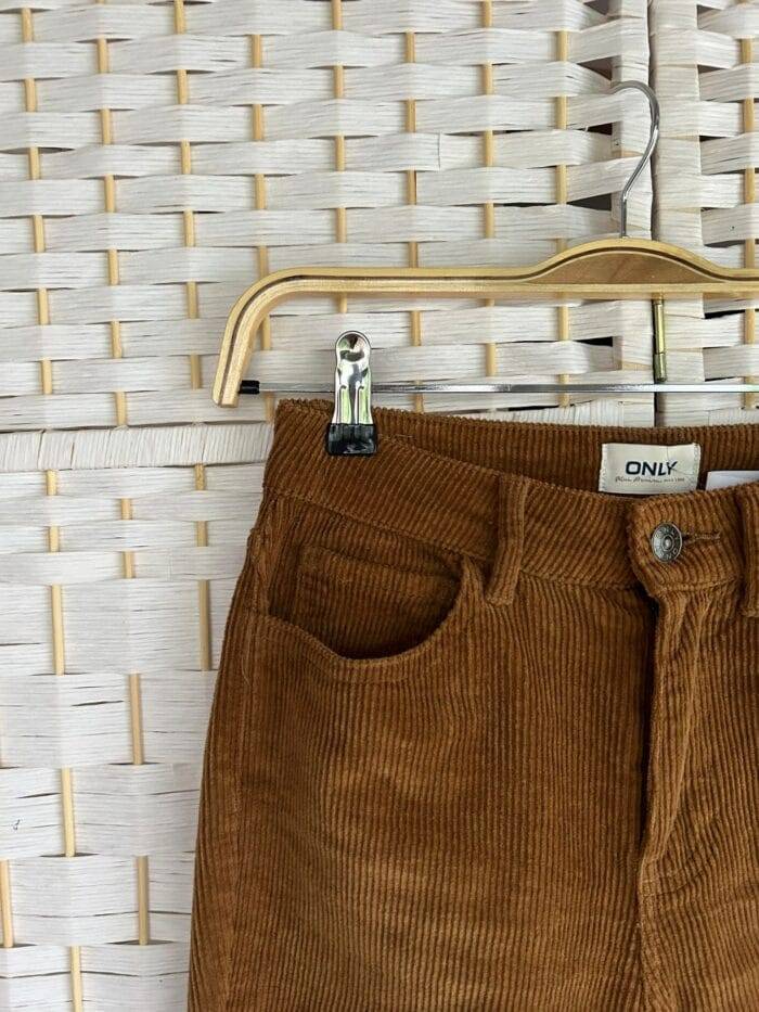Pantalón Pana